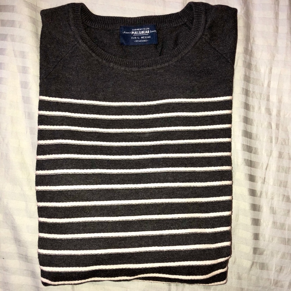 Pull&Bear Grey Knitted Sweater - Size S
